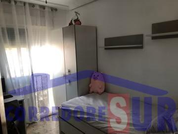 For sale of flat in Córdoba