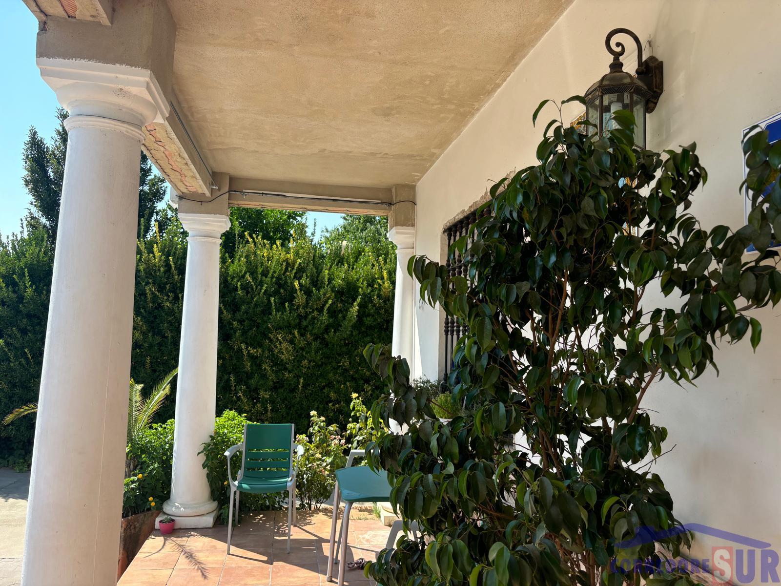 For sale of house in Córdoba