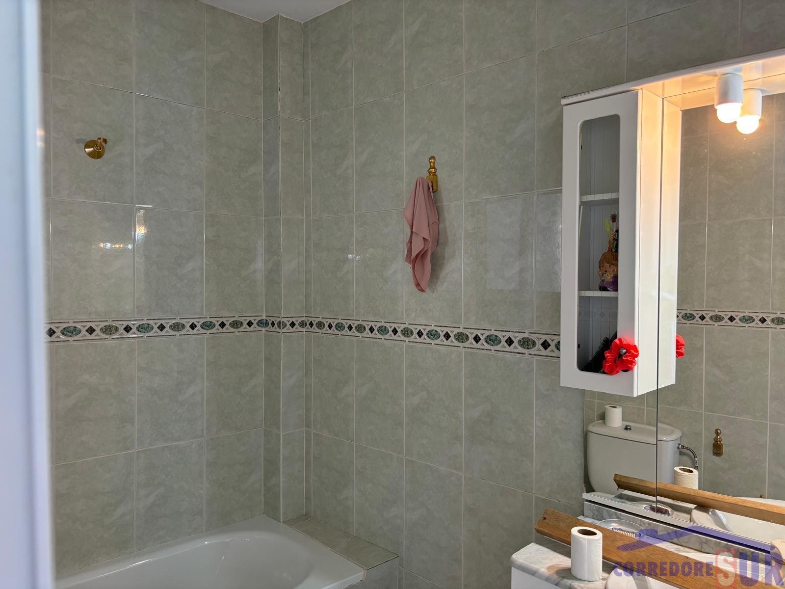For sale of house in Córdoba