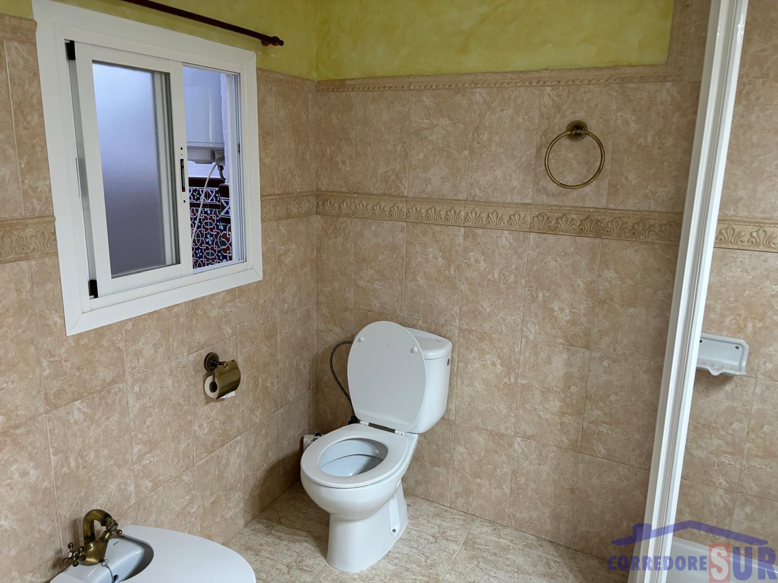 For sale of house in Córdoba