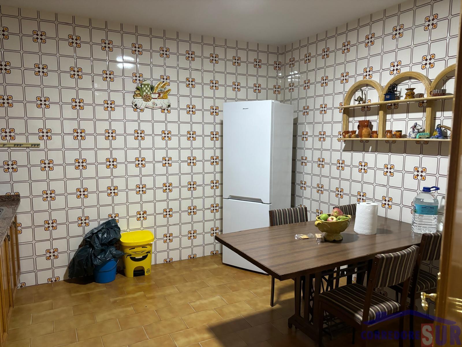 For sale of house in Córdoba