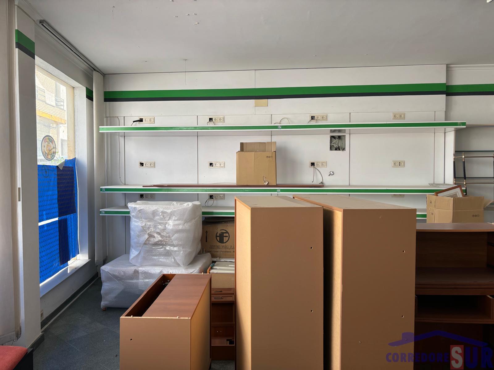 For sale of commercial in Córdoba