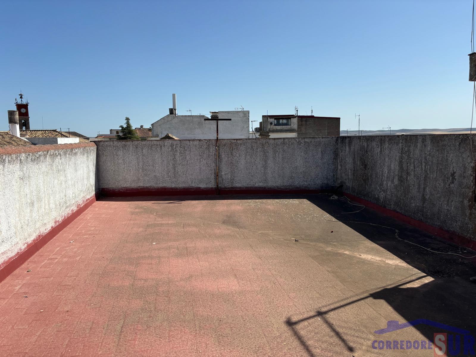 For sale of commercial in Córdoba