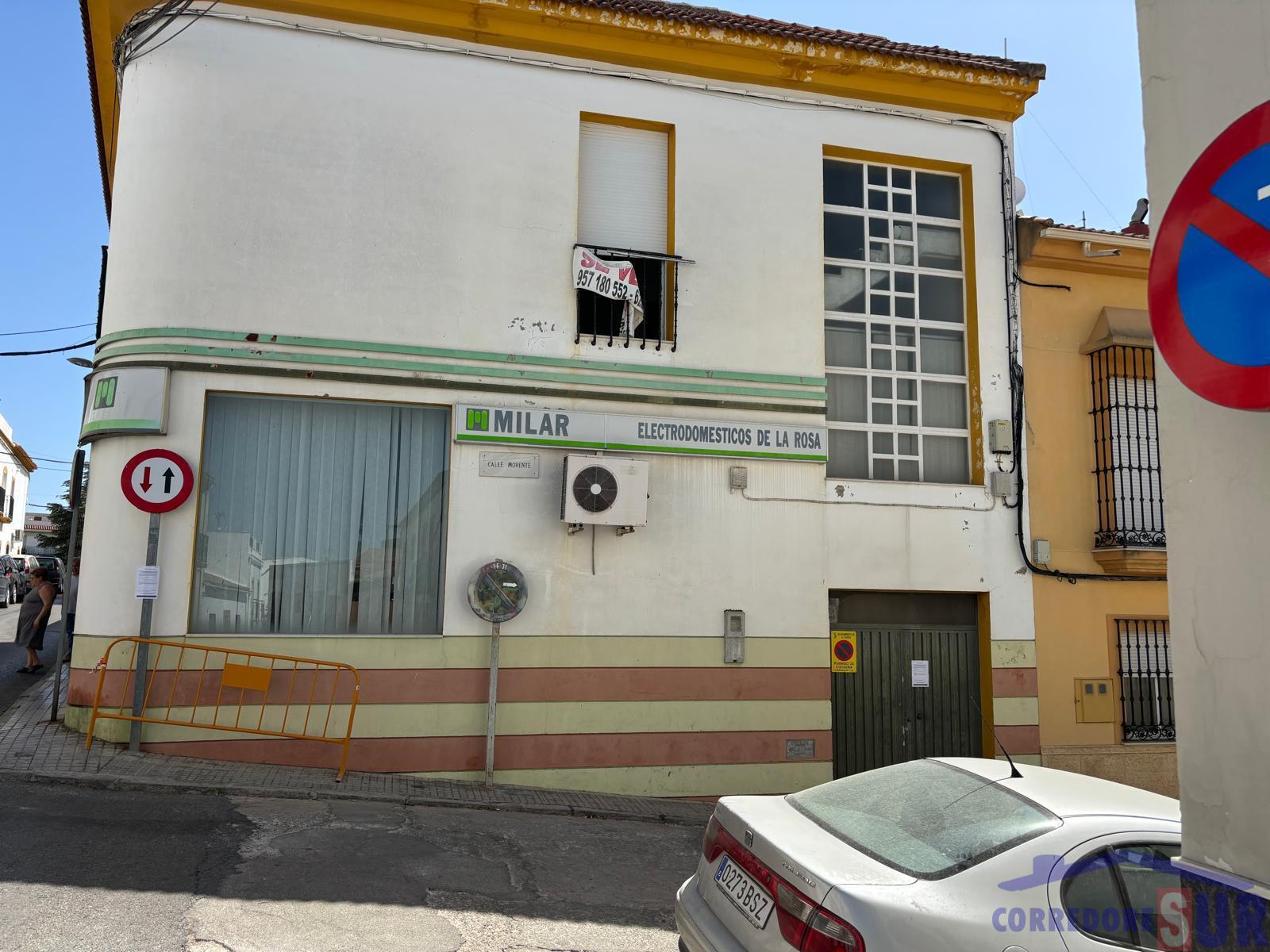 For sale of commercial in Córdoba
