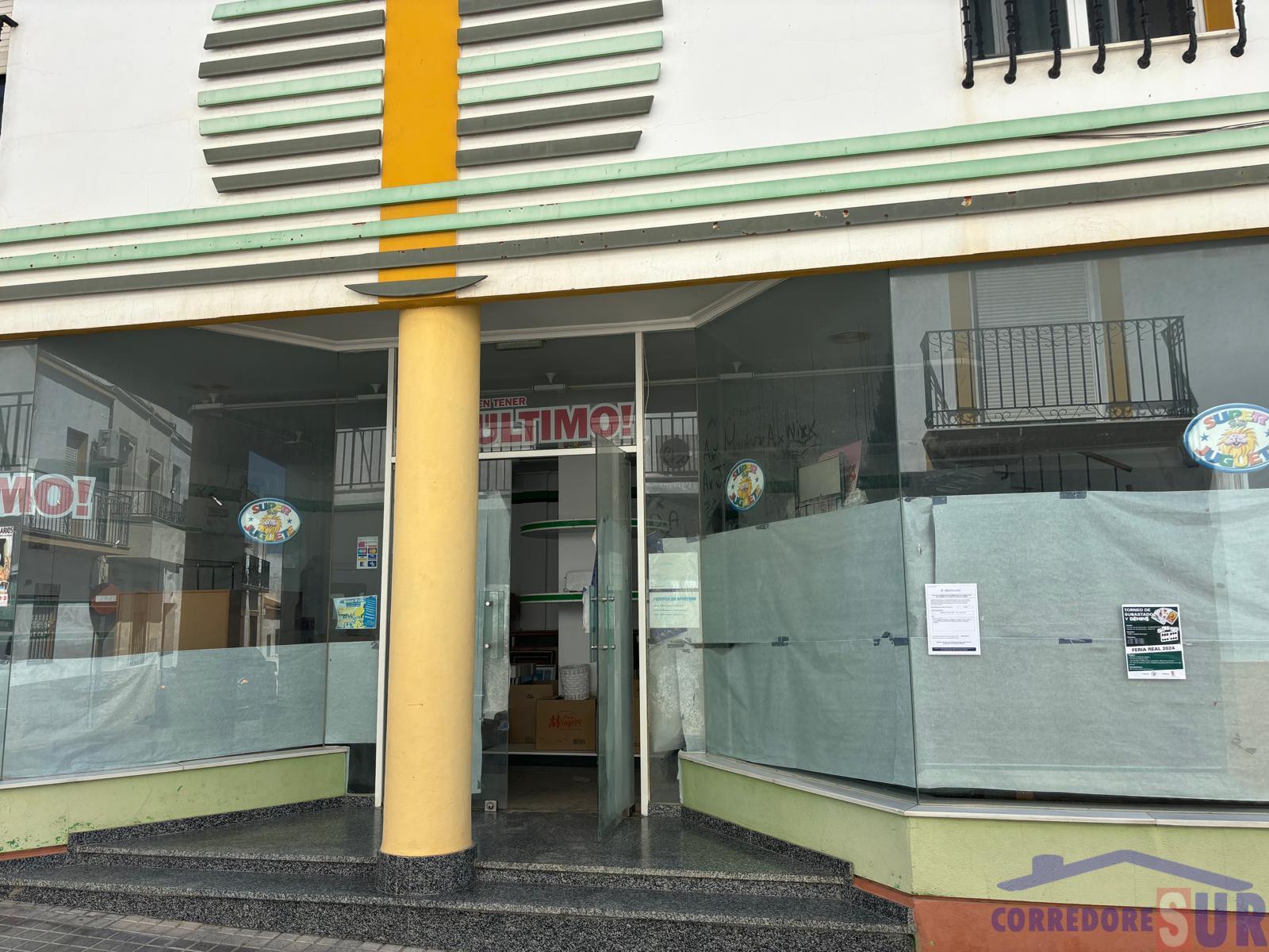 For sale of commercial in Córdoba