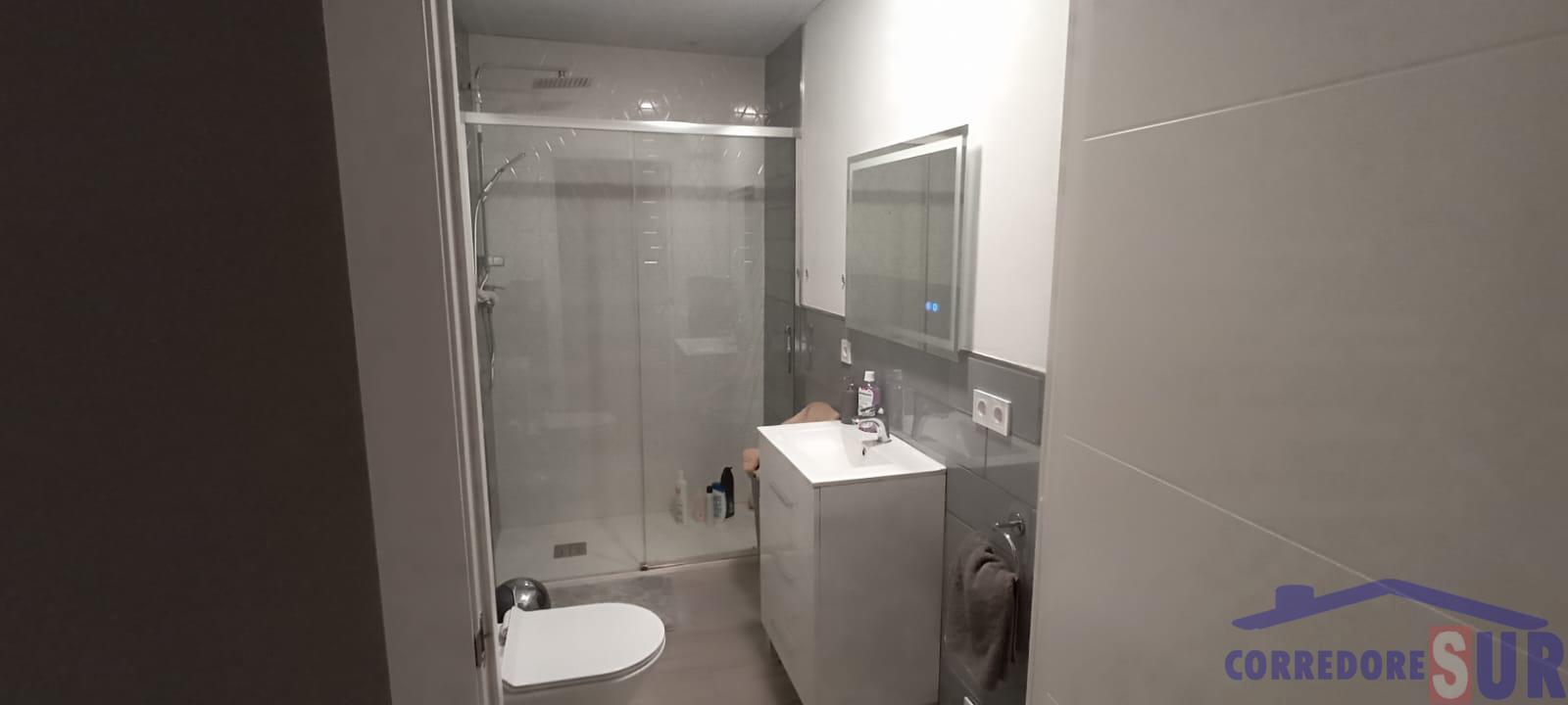 For sale of house in Córdoba
