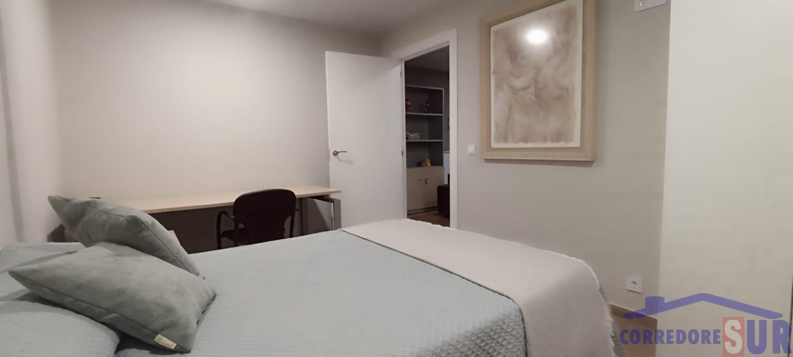For sale of house in Córdoba