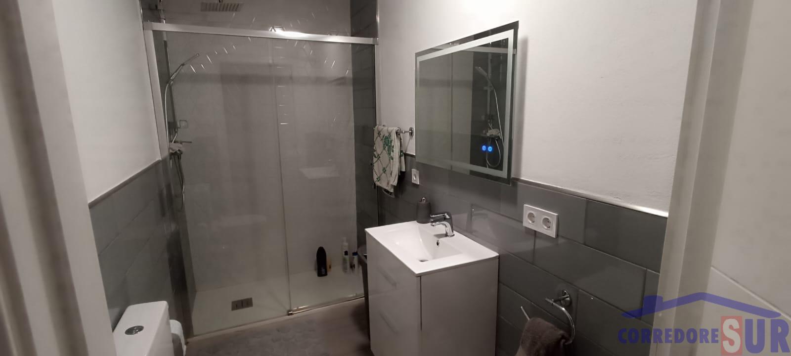 For sale of house in Córdoba