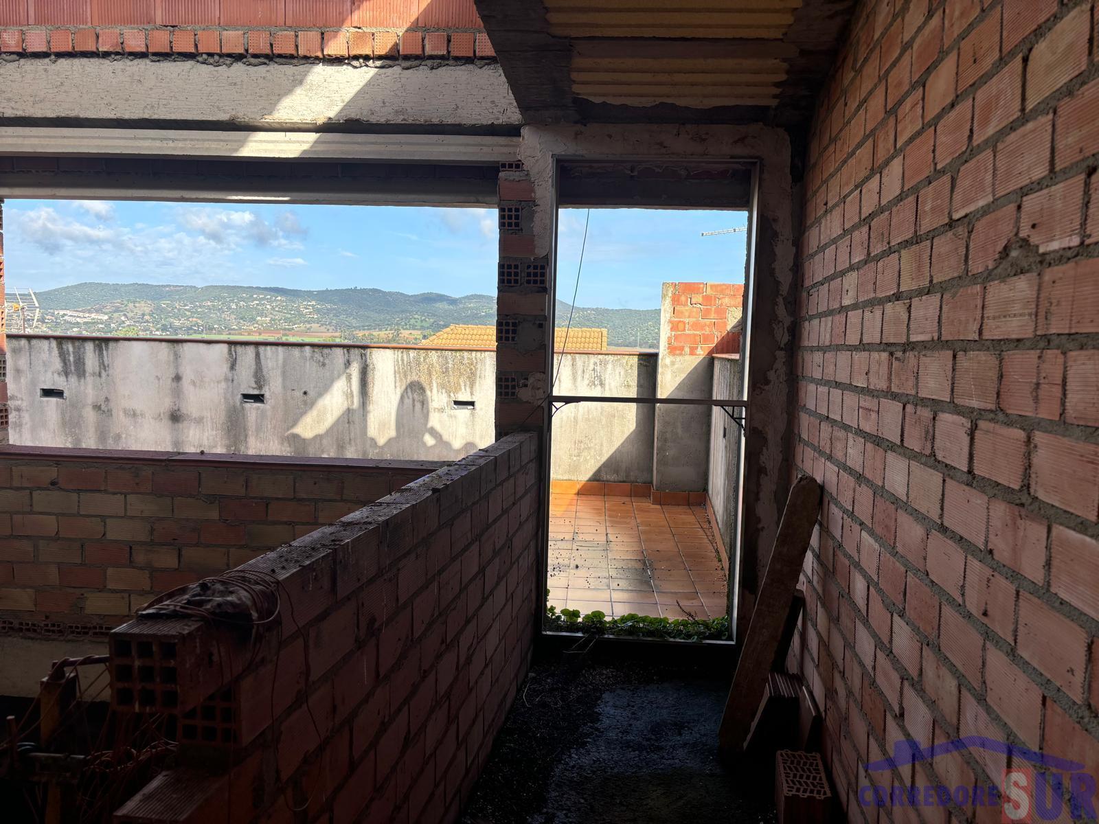 For sale of house in Córdoba