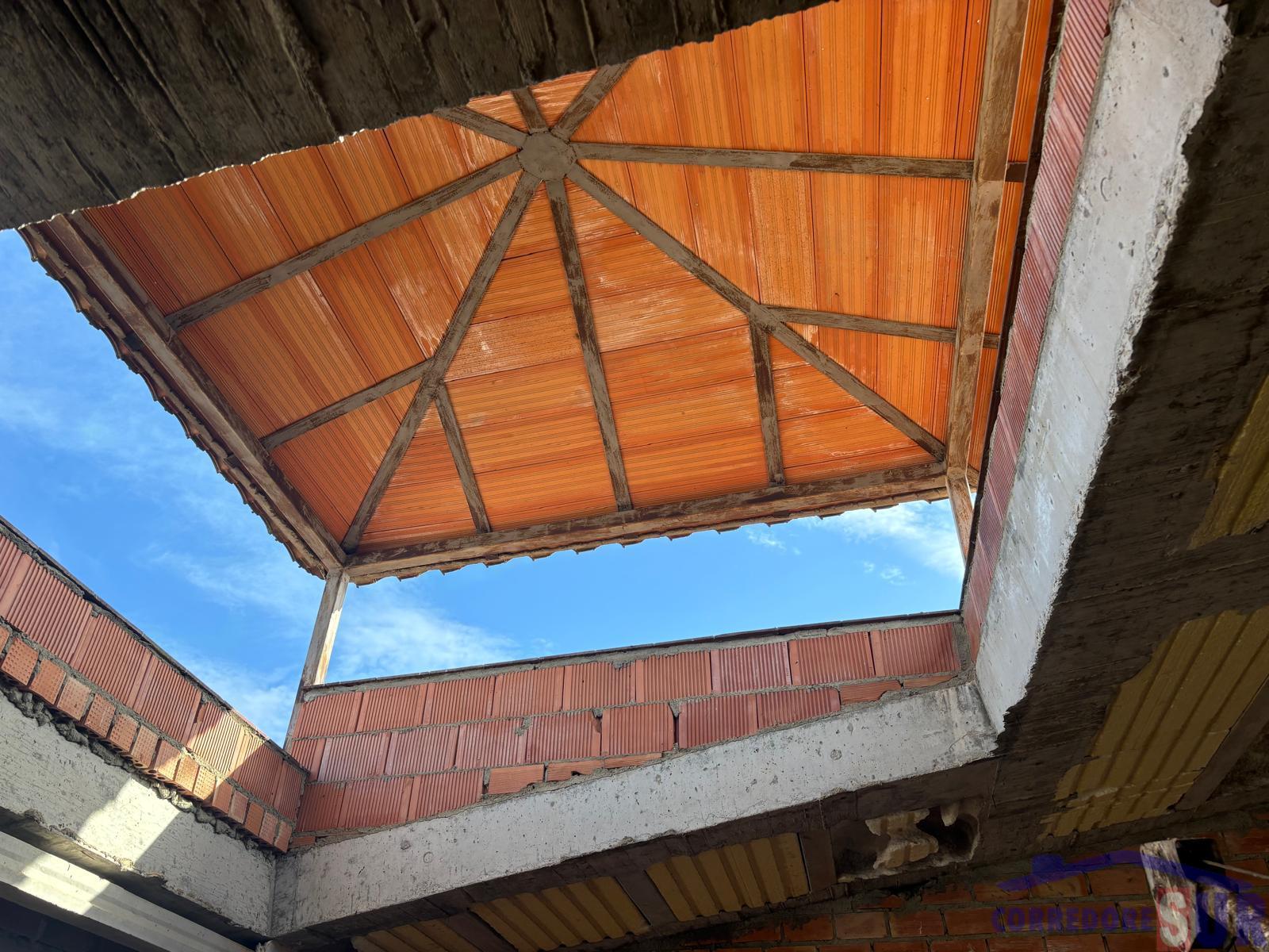 For sale of house in Córdoba