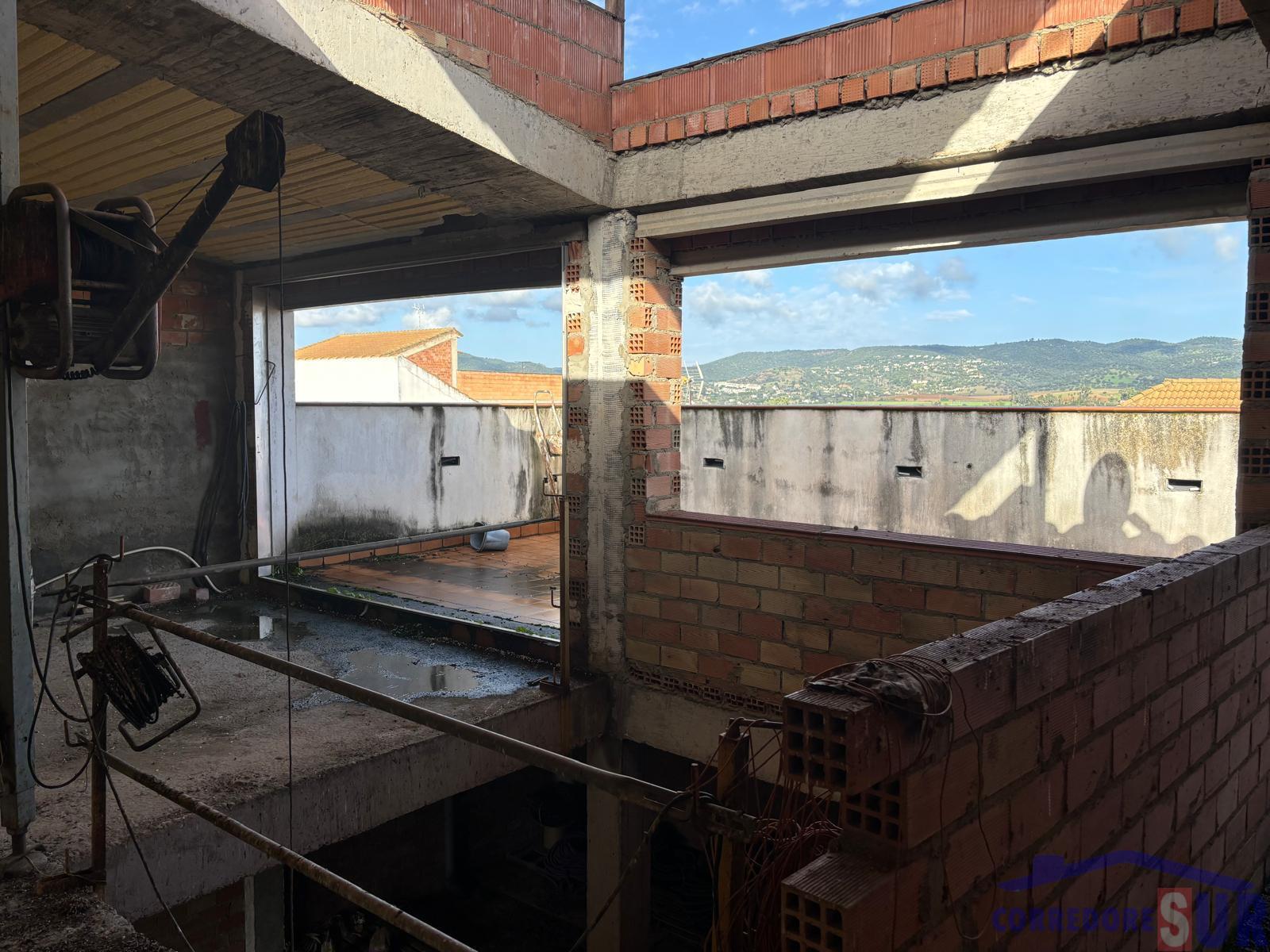 For sale of house in Córdoba