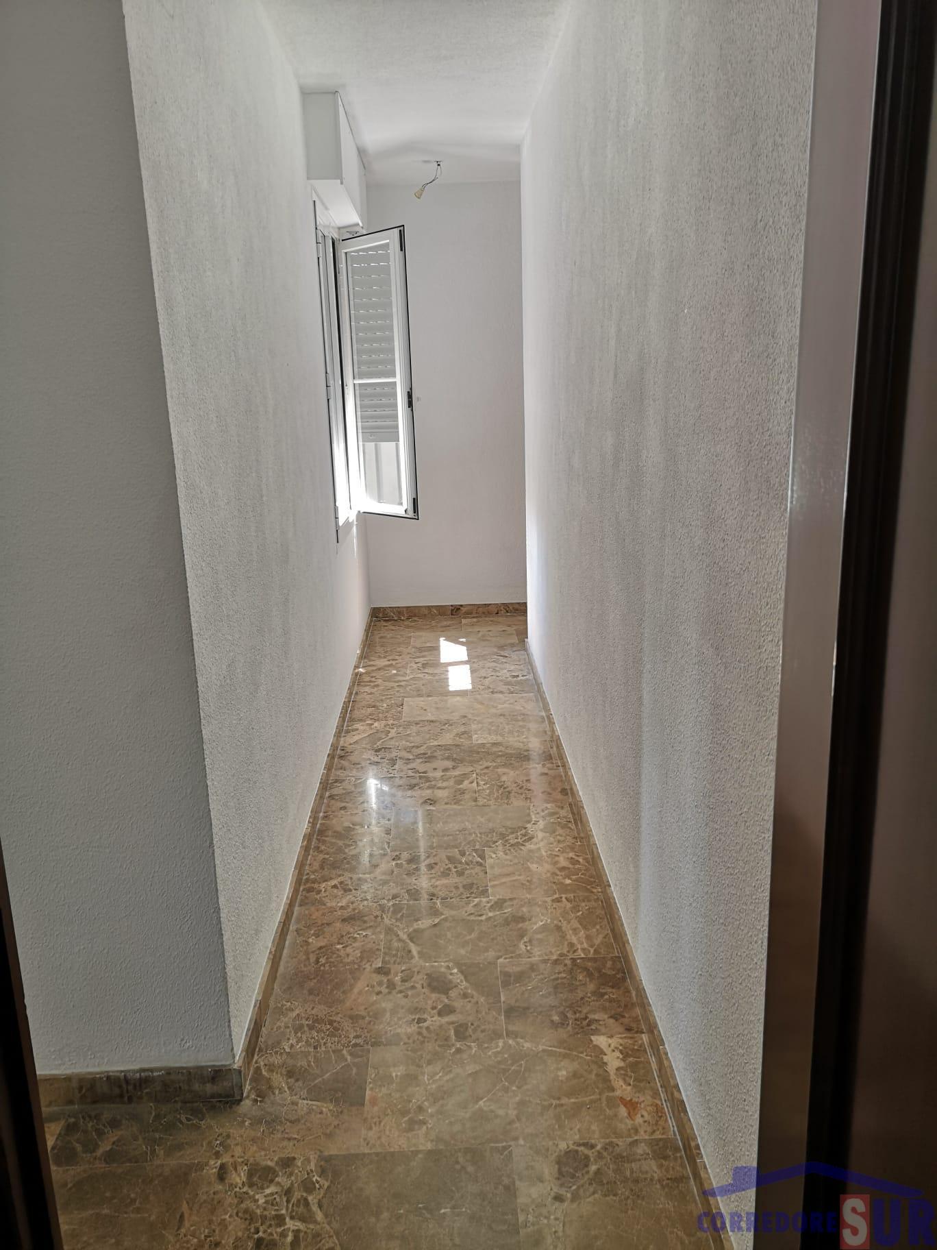 For sale of flat in Córdoba