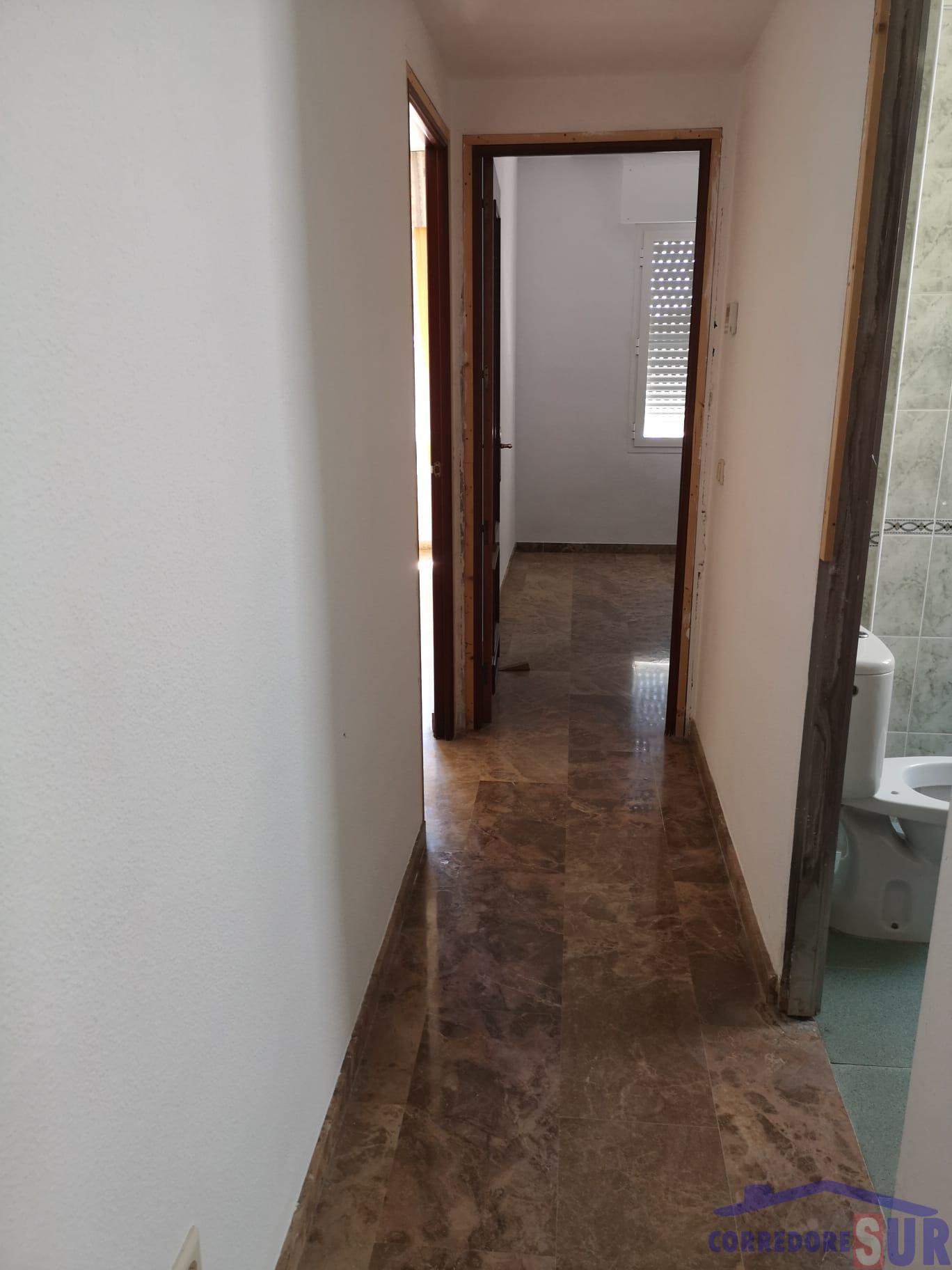 For sale of flat in Córdoba