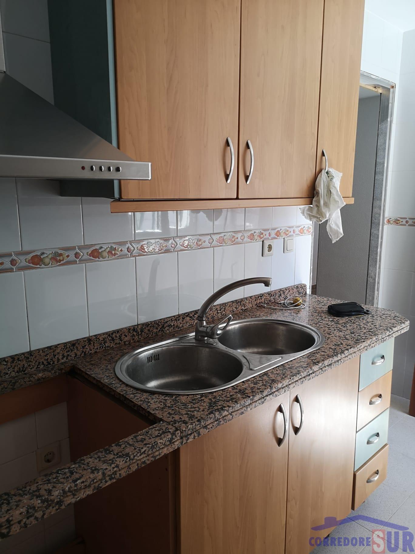 For sale of flat in Córdoba