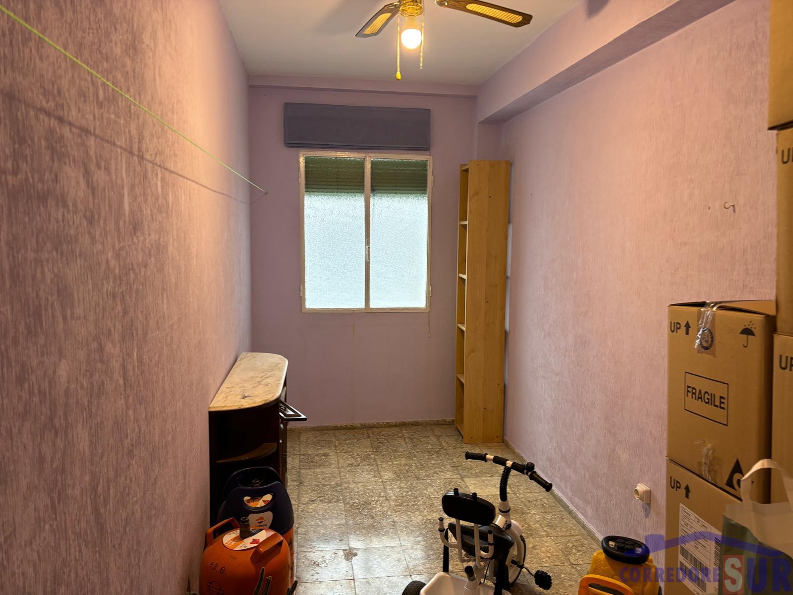 For sale of flat in Córdoba
