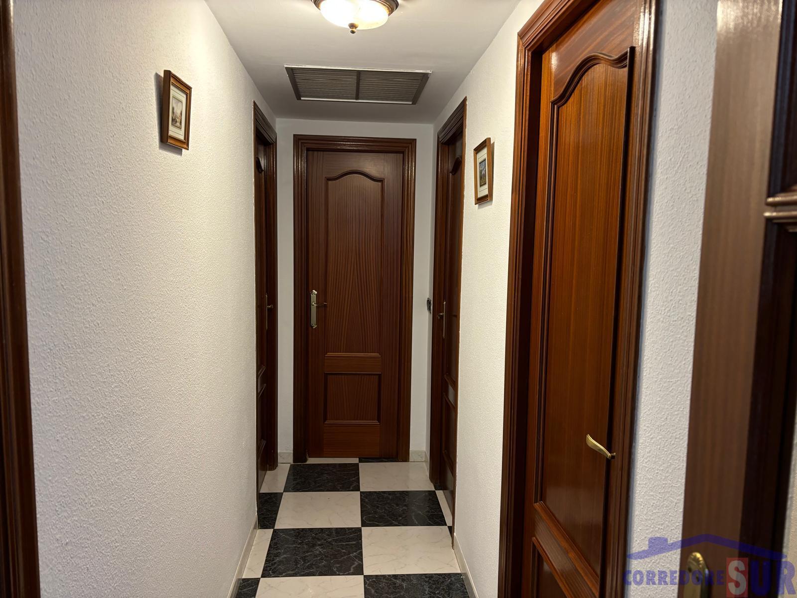 For sale of chalet in Córdoba