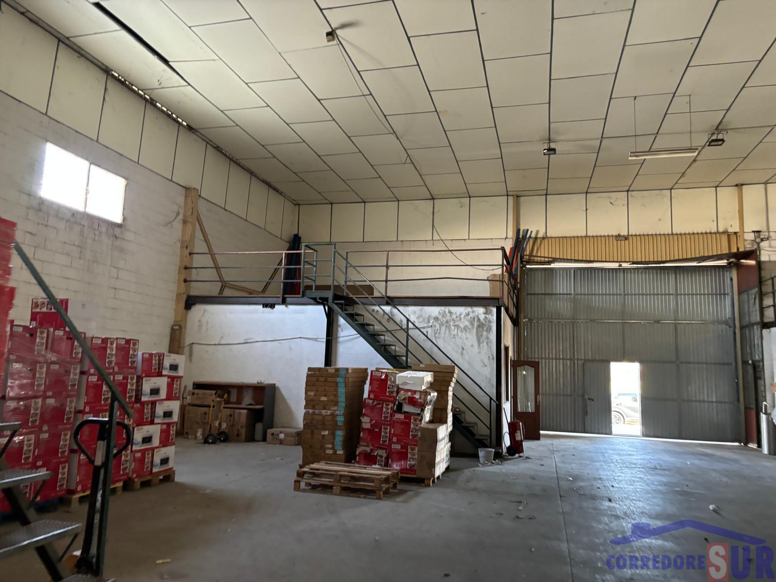 For sale of industrial plant/warehouse in Córdoba