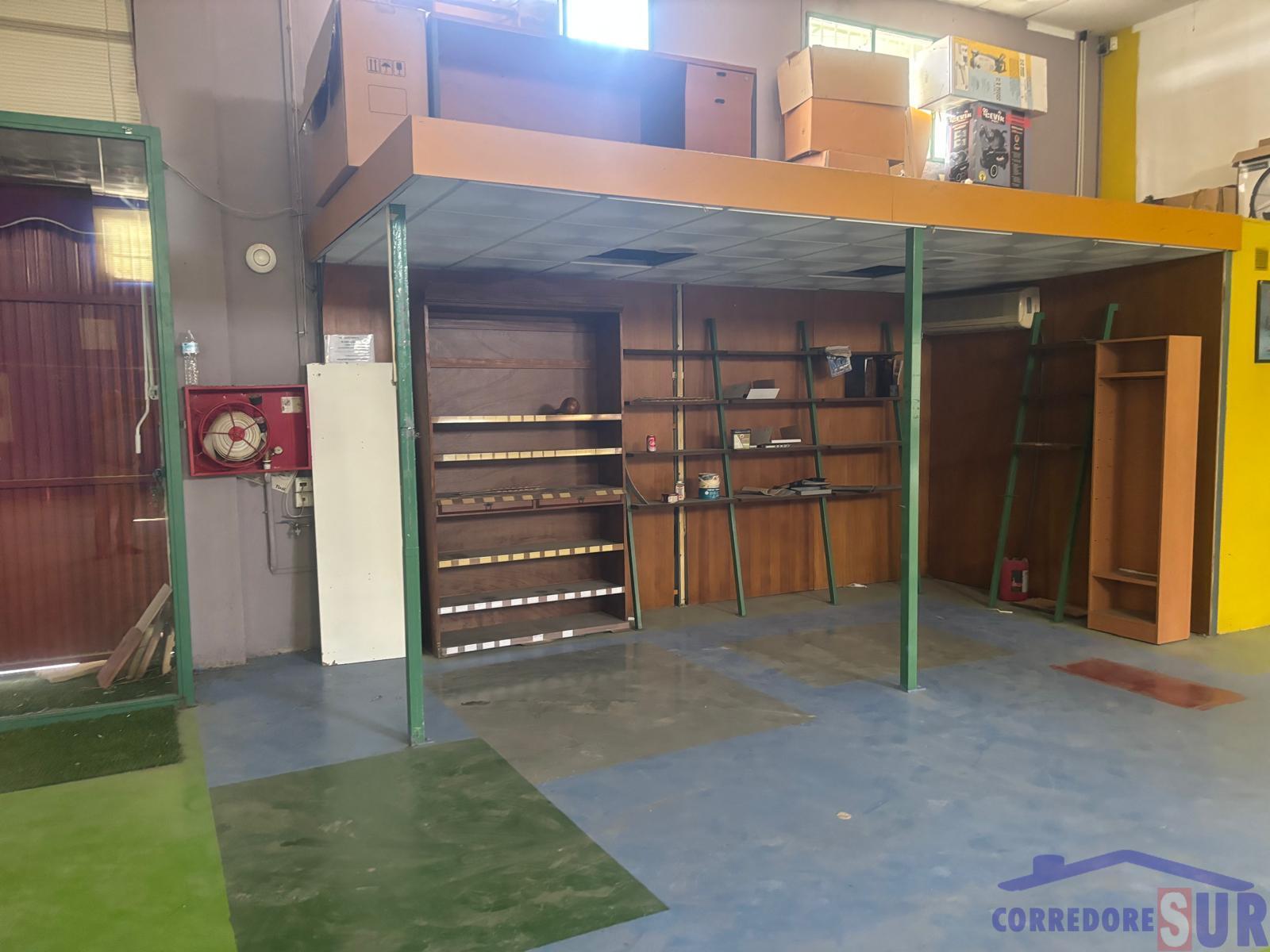 Venta de nave en Córdoba