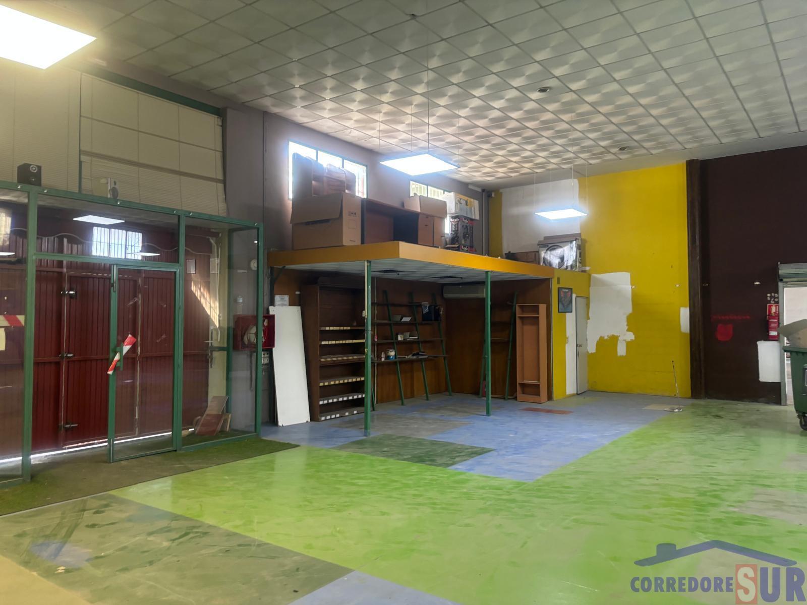 Venta de nave en Córdoba