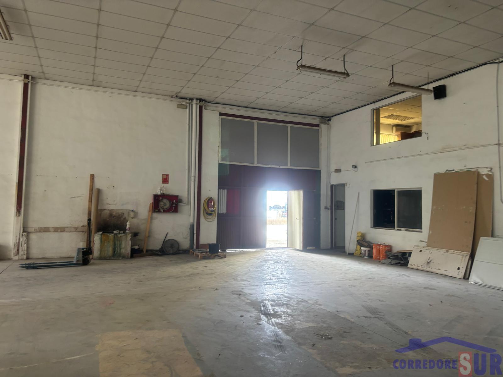 Venta de nave en Córdoba