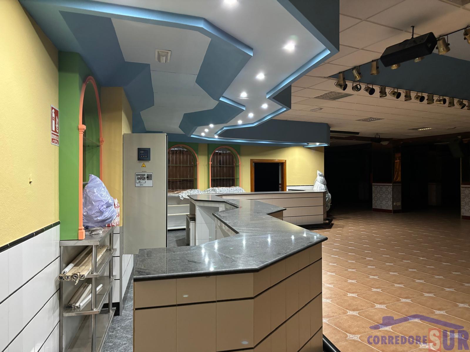 Venta de local en Porcuna