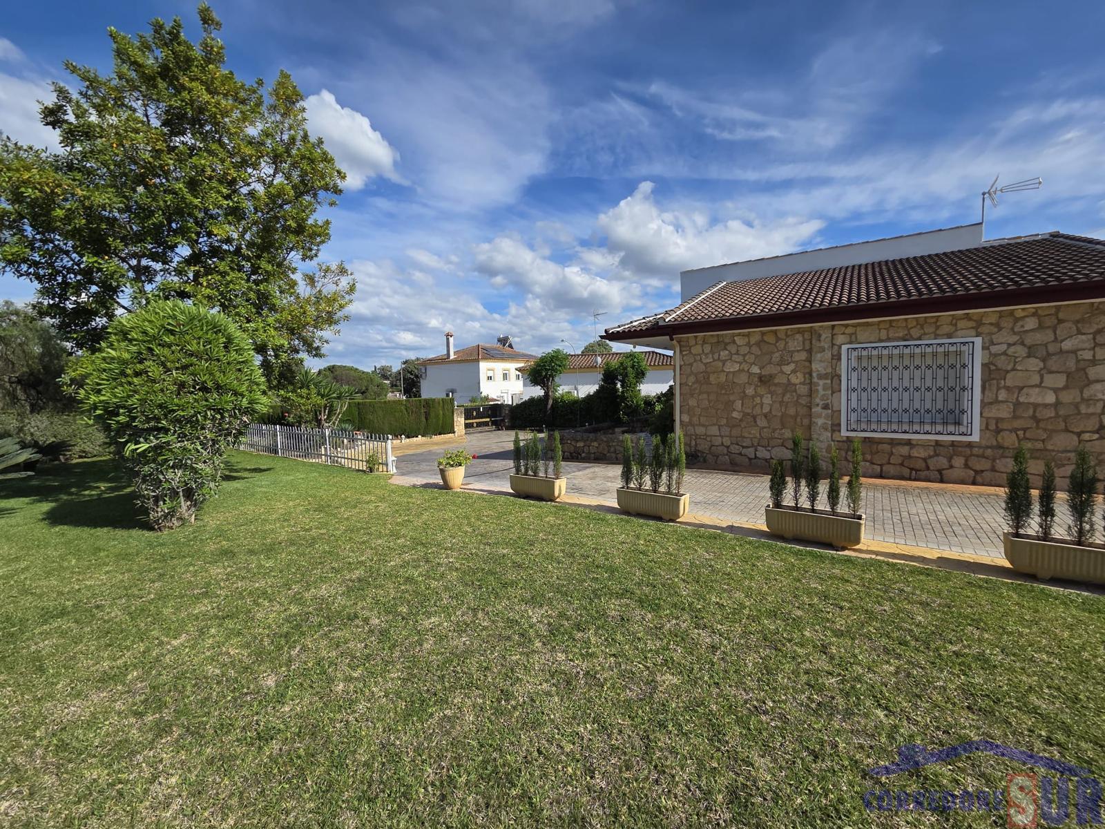 Venta de chalet en Córdoba