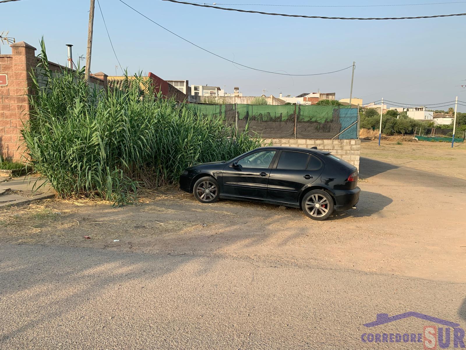 For sale of land in Córdoba
