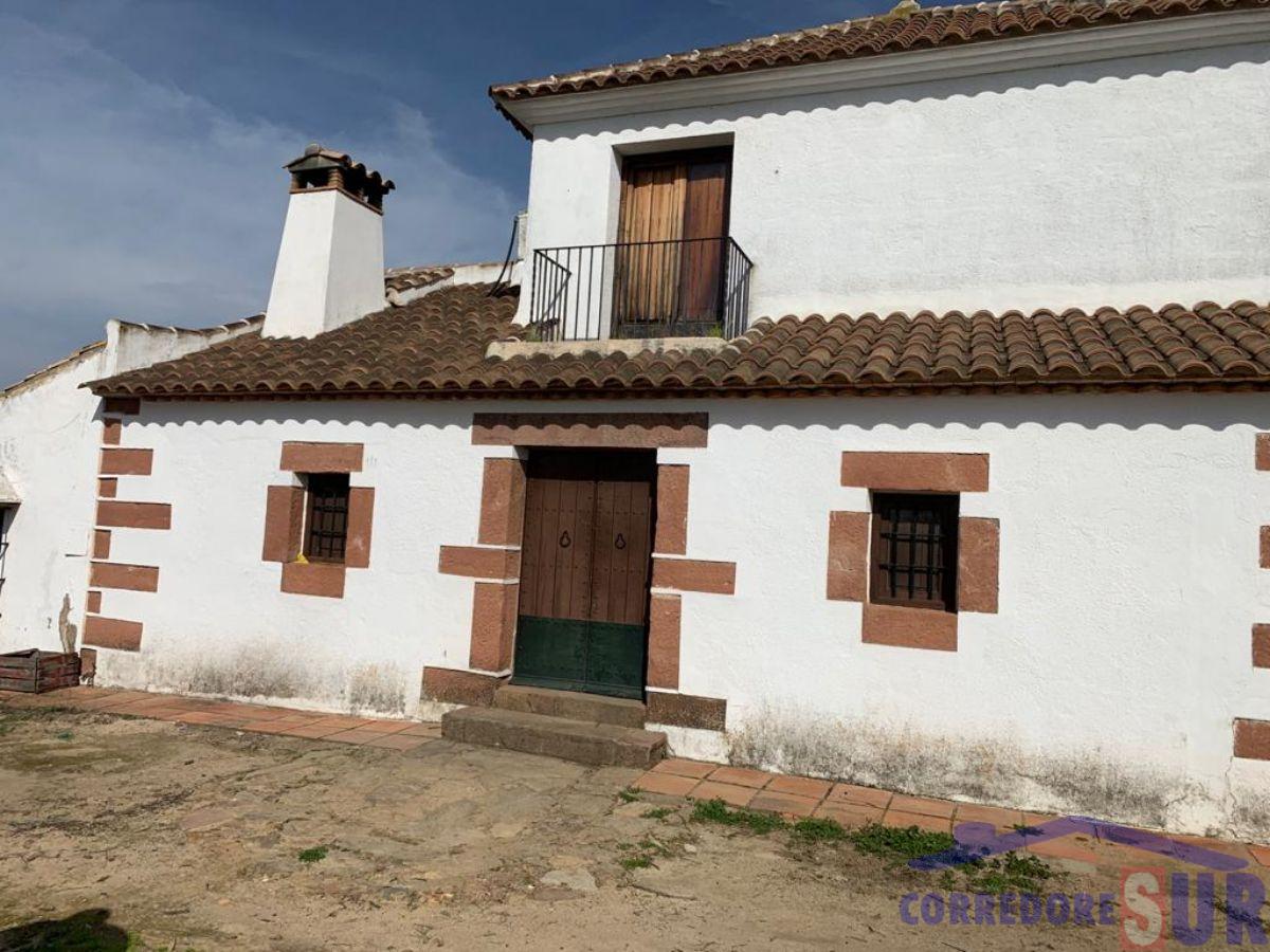 Venta de finca rústica en Córdoba