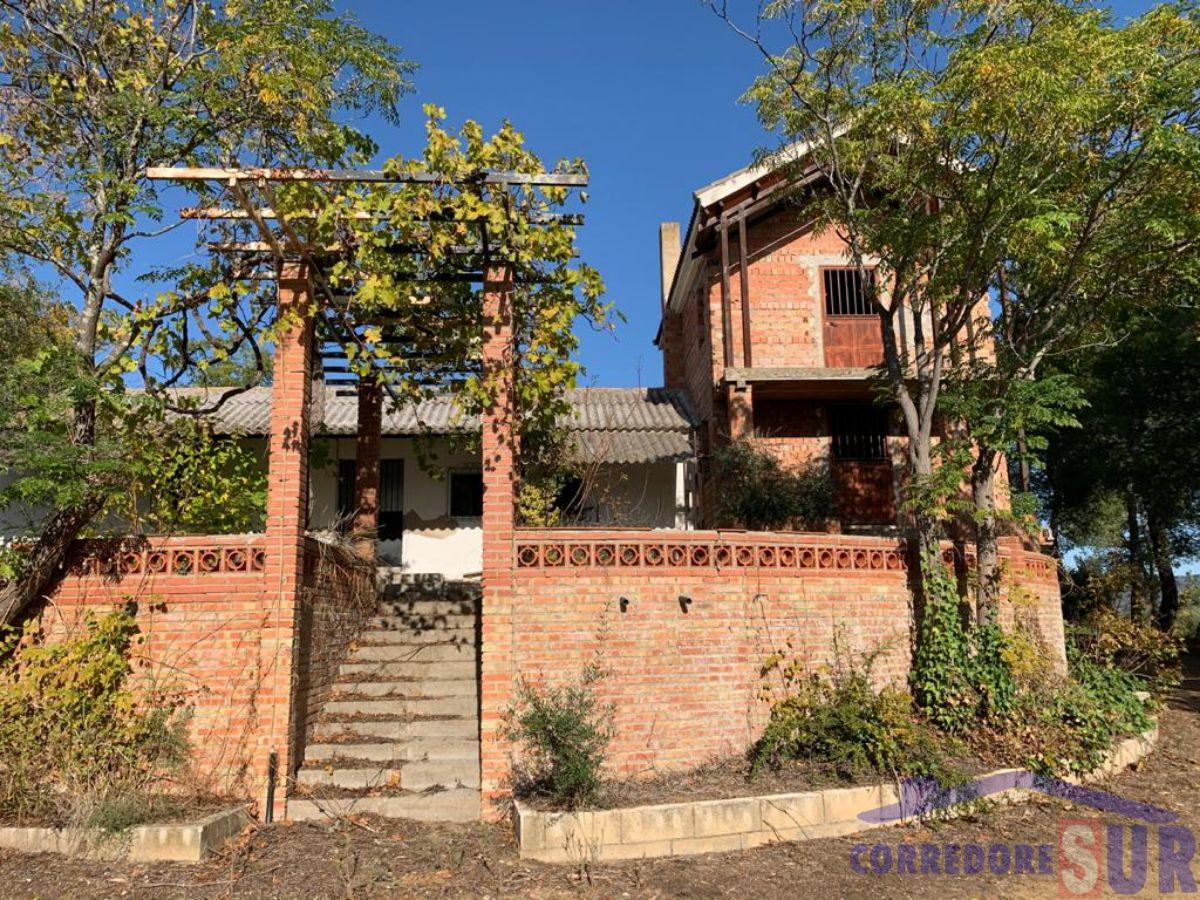 For sale of rural property in Almodóvar del Río