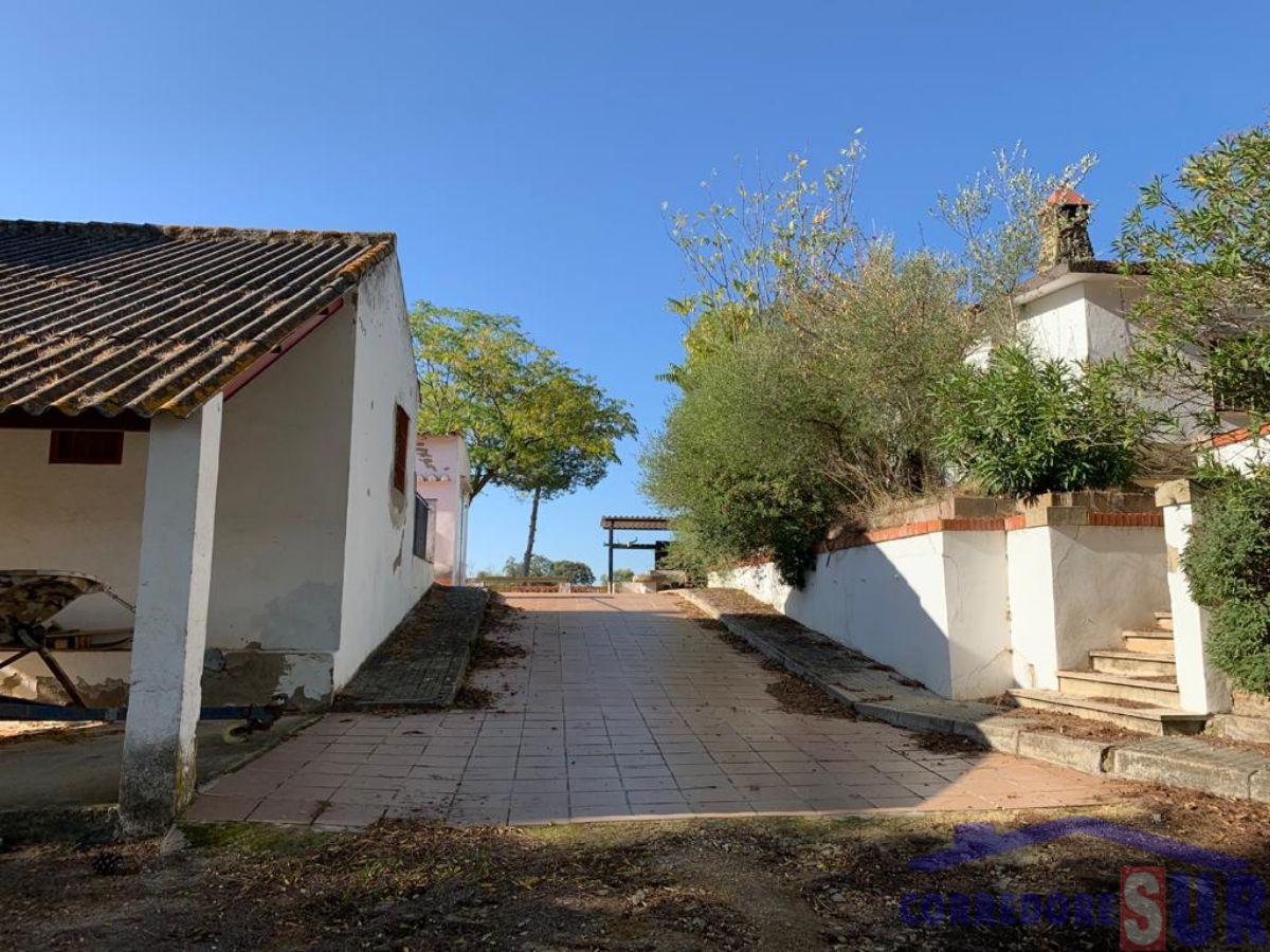 For sale of rural property in Almodóvar del Río