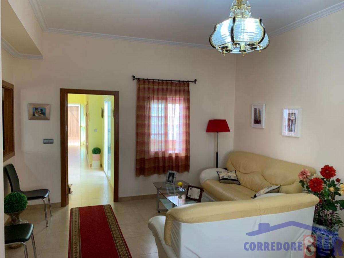 For sale of house in Córdoba