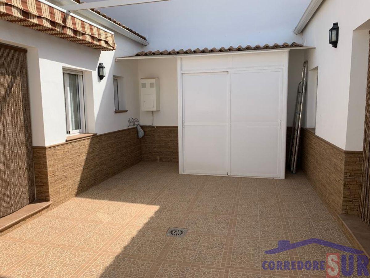 For sale of house in Córdoba