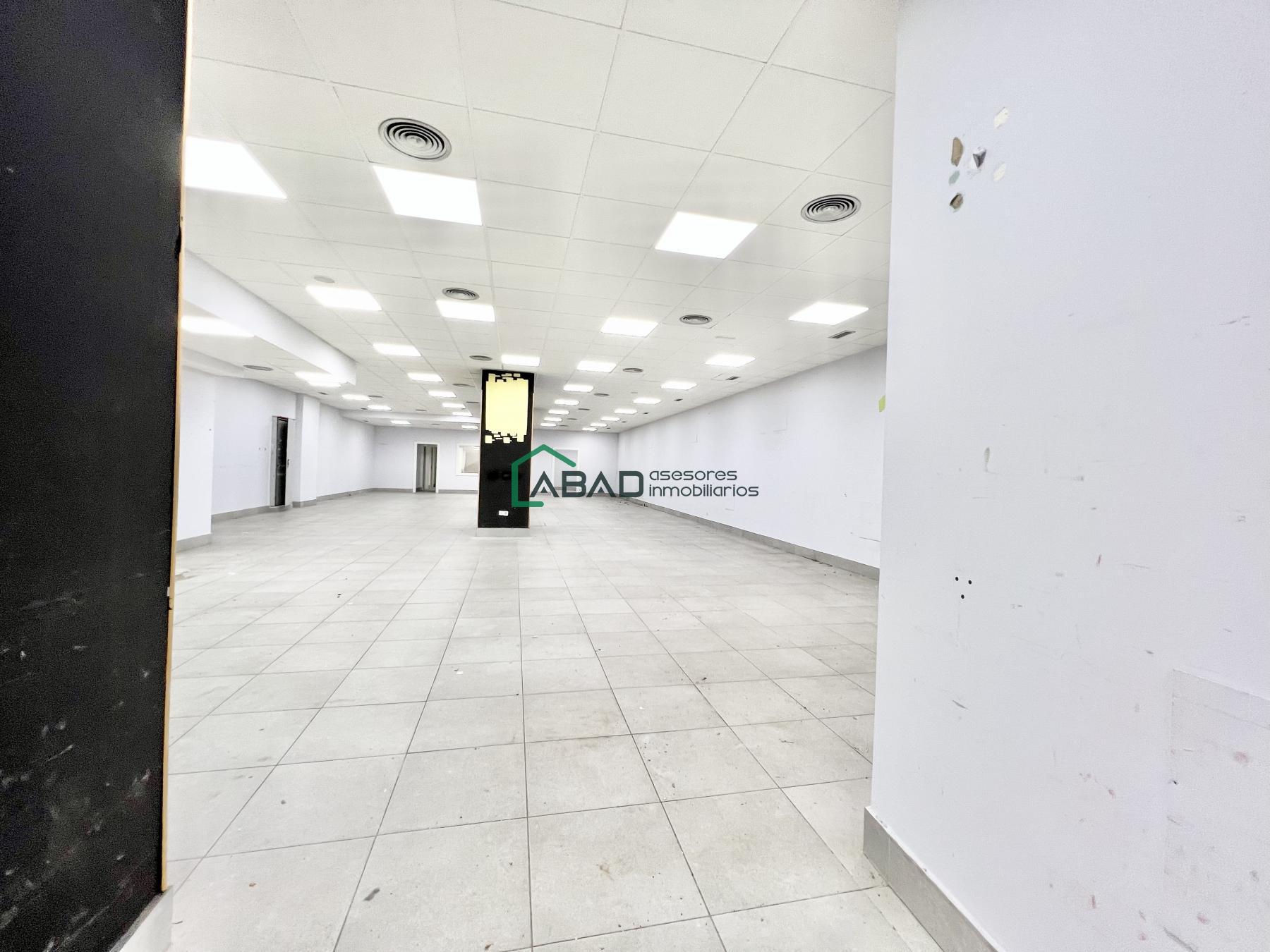 For rent of commercial in Bilbao