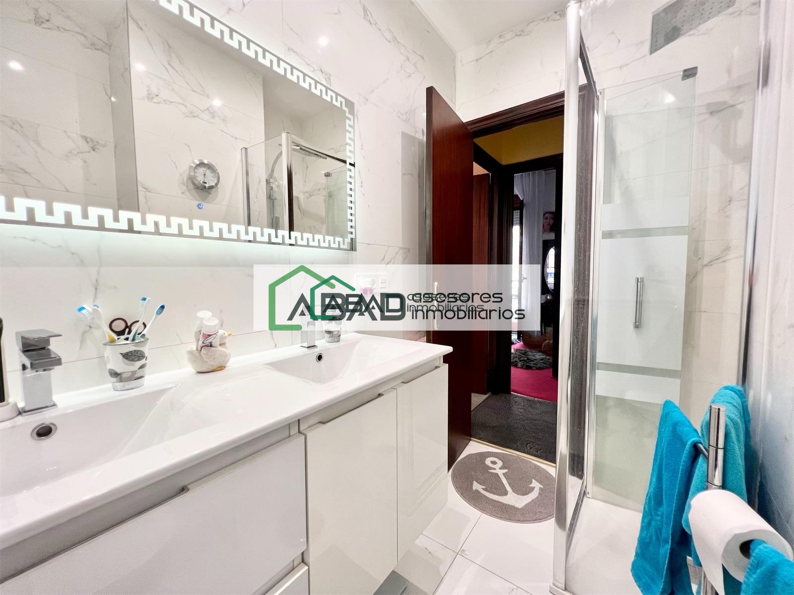 For sale of flat in Bilbao