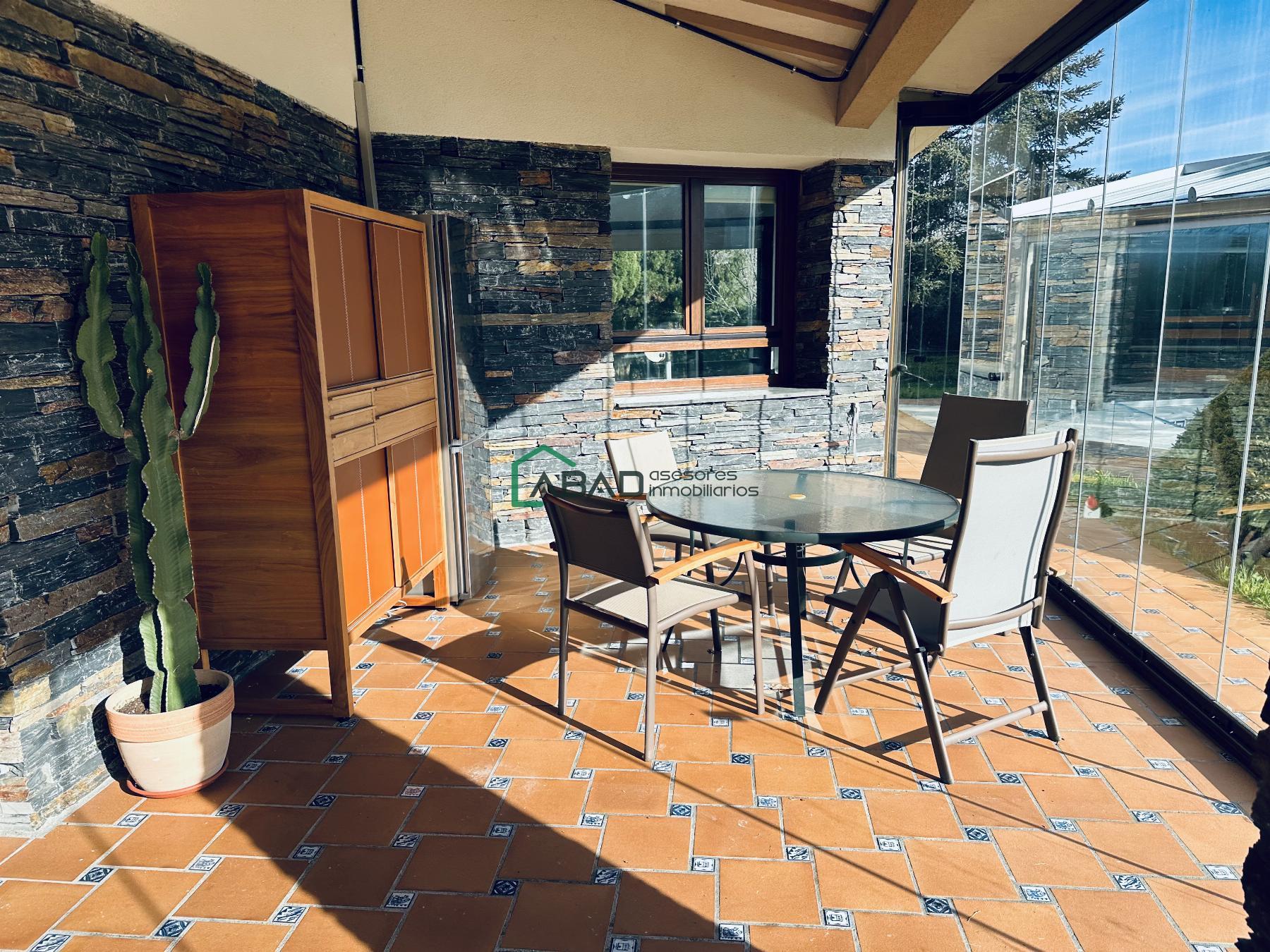 For sale of chalet in Mungia