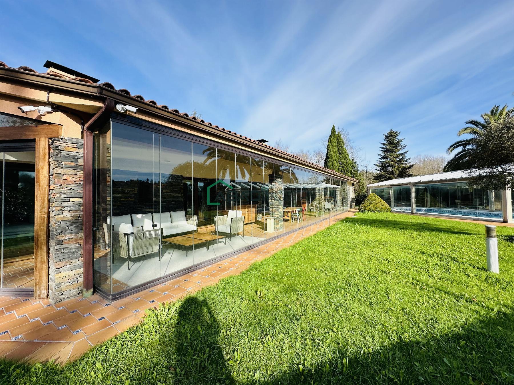 For sale of chalet in Mungia