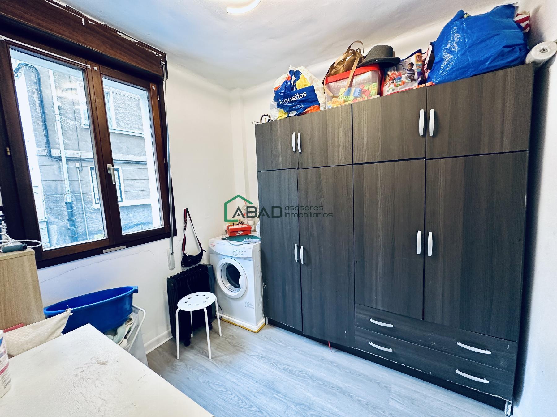 For sale of flat in Santurtzi