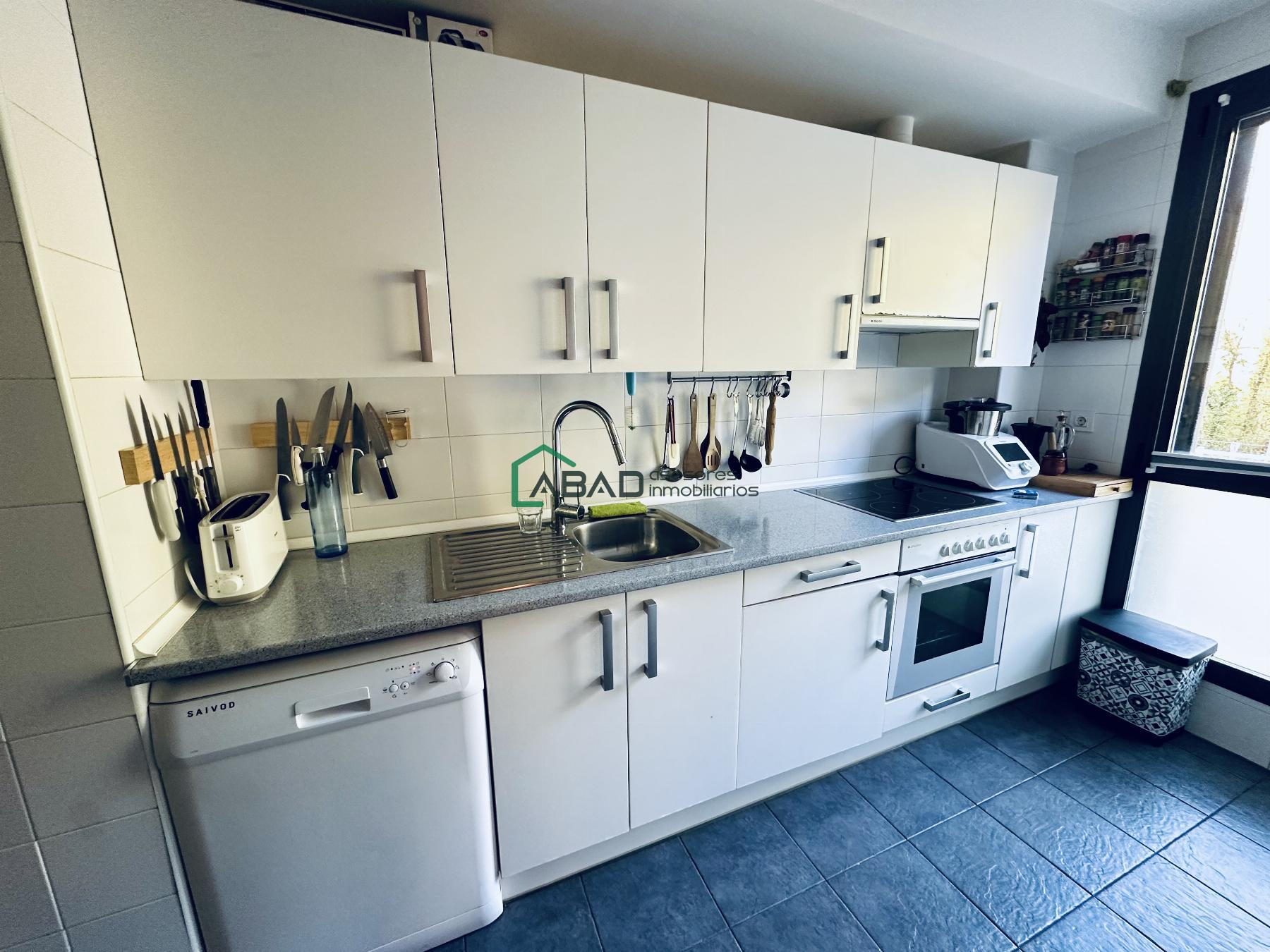 For sale of flat in Areatza