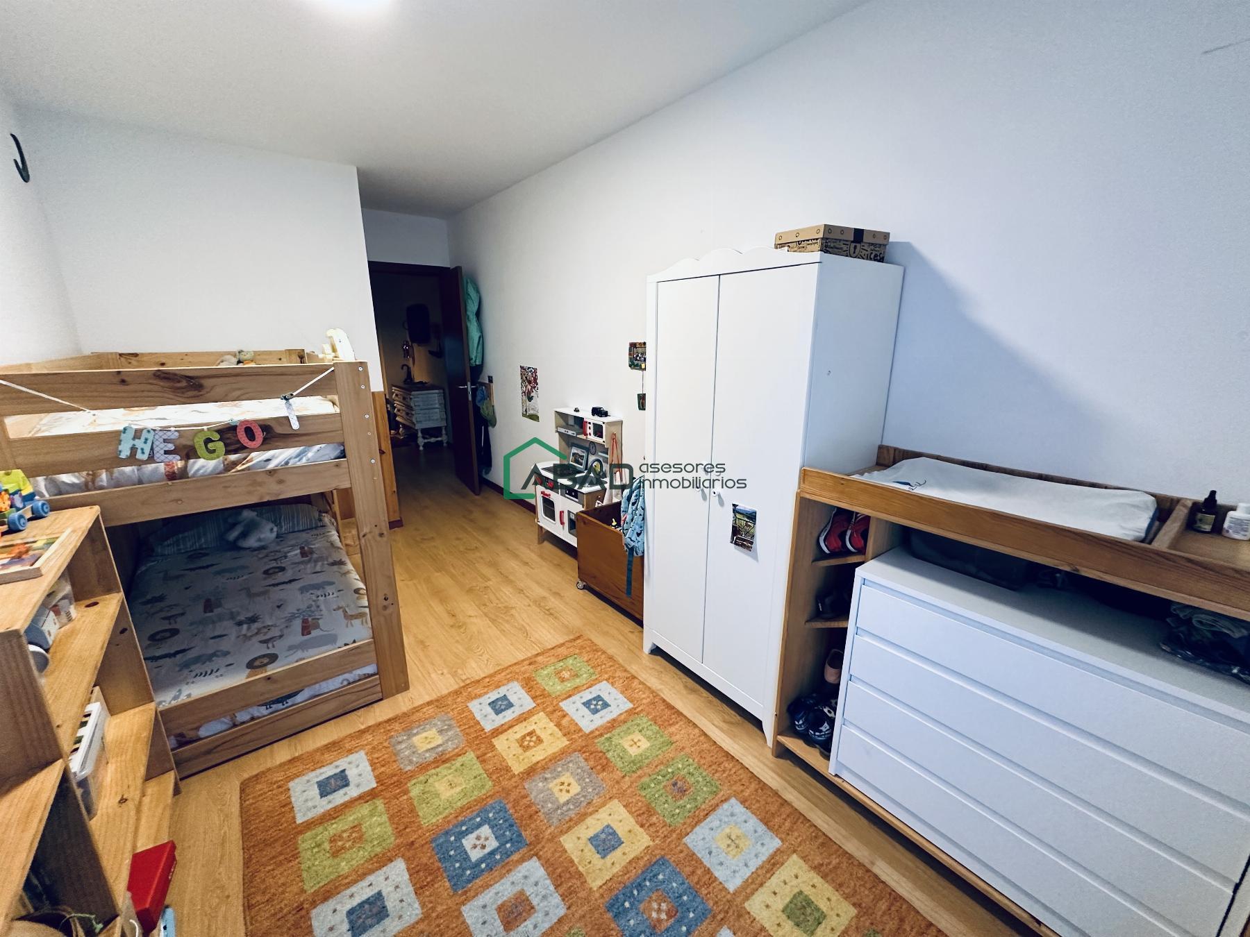 For sale of flat in Areatza