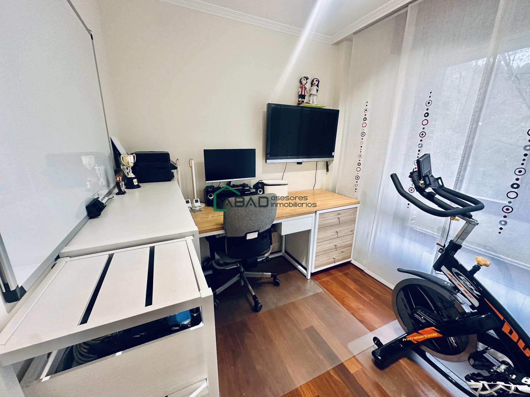 For sale of flat in Galdakao