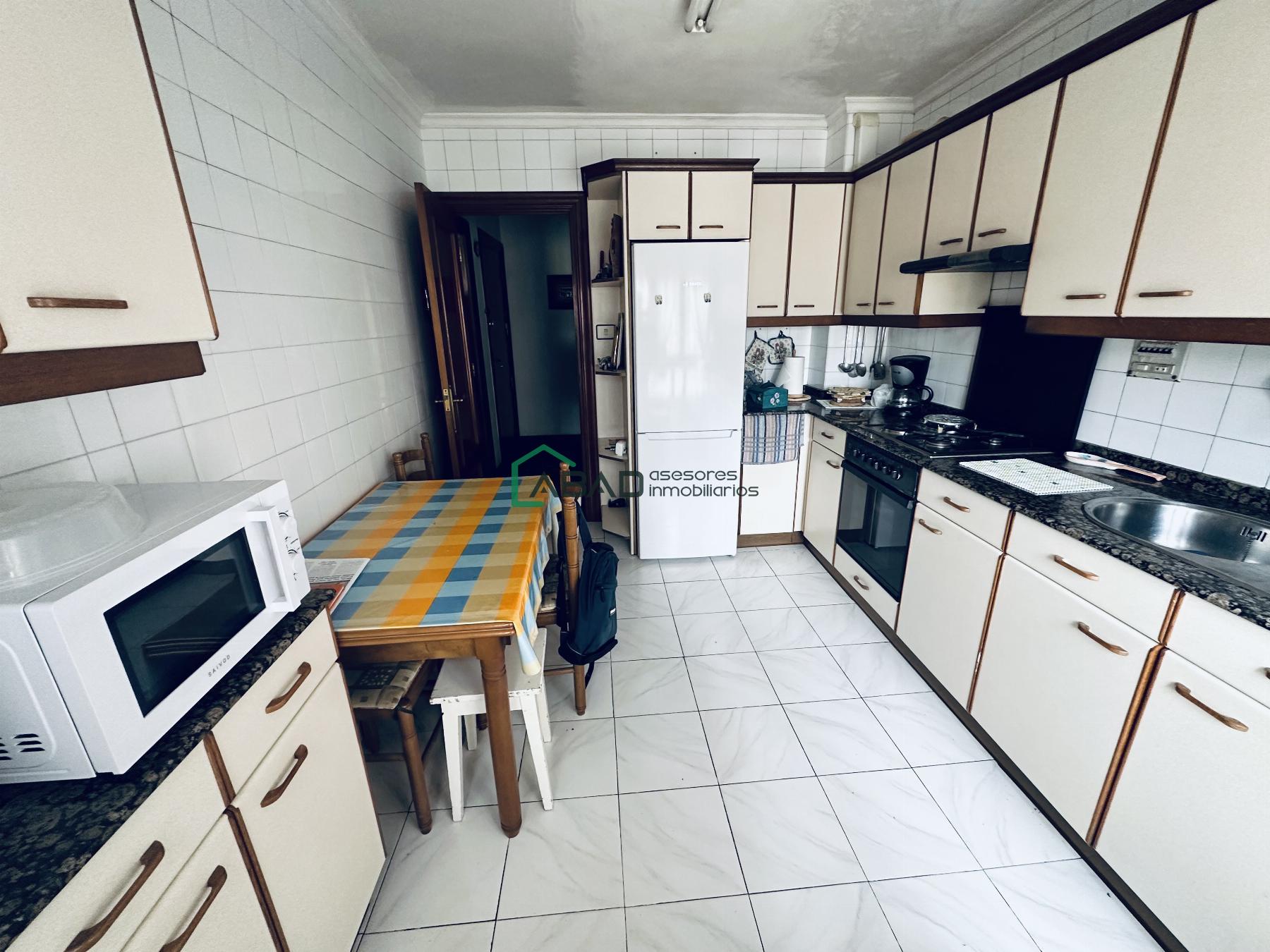 For sale of flat in Santurtzi
