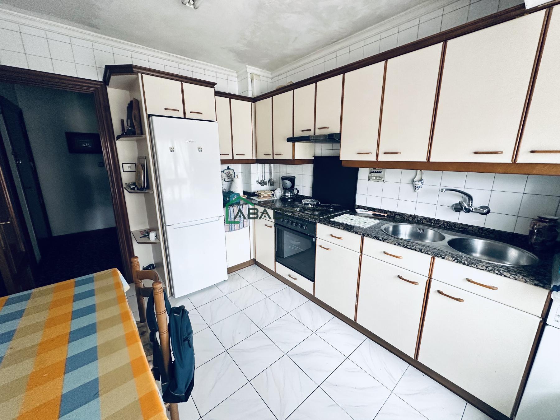 For sale of flat in Santurtzi