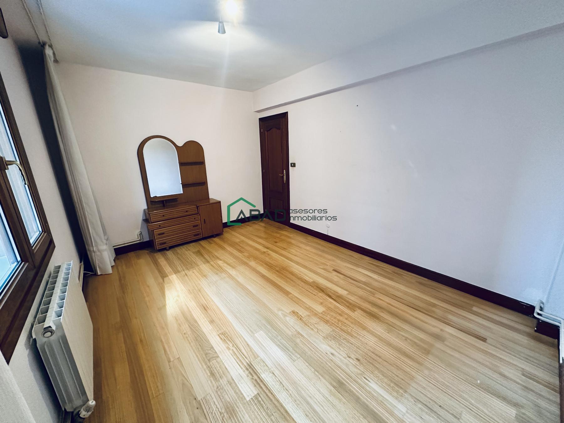 For sale of flat in Mungia