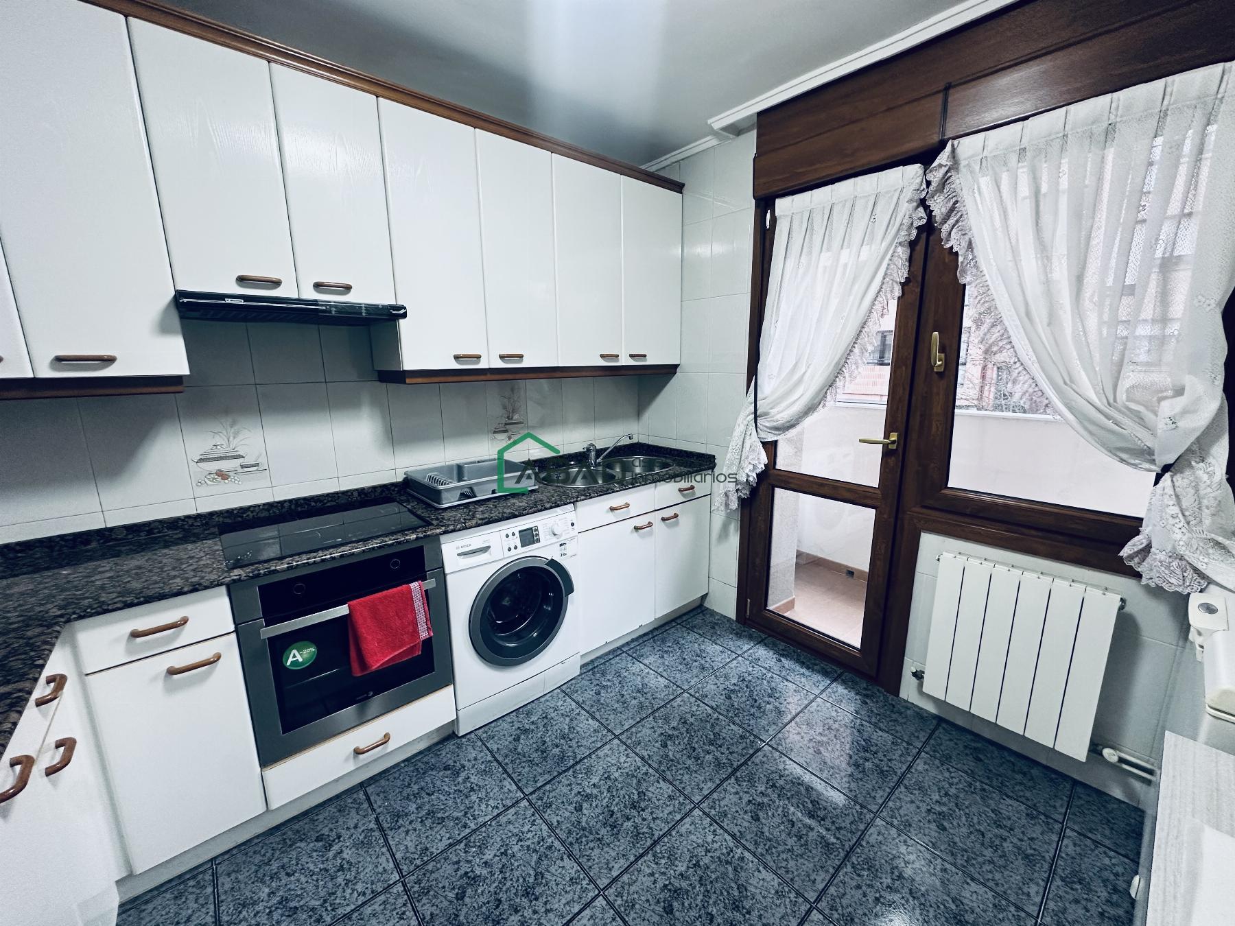 For sale of flat in Mungia