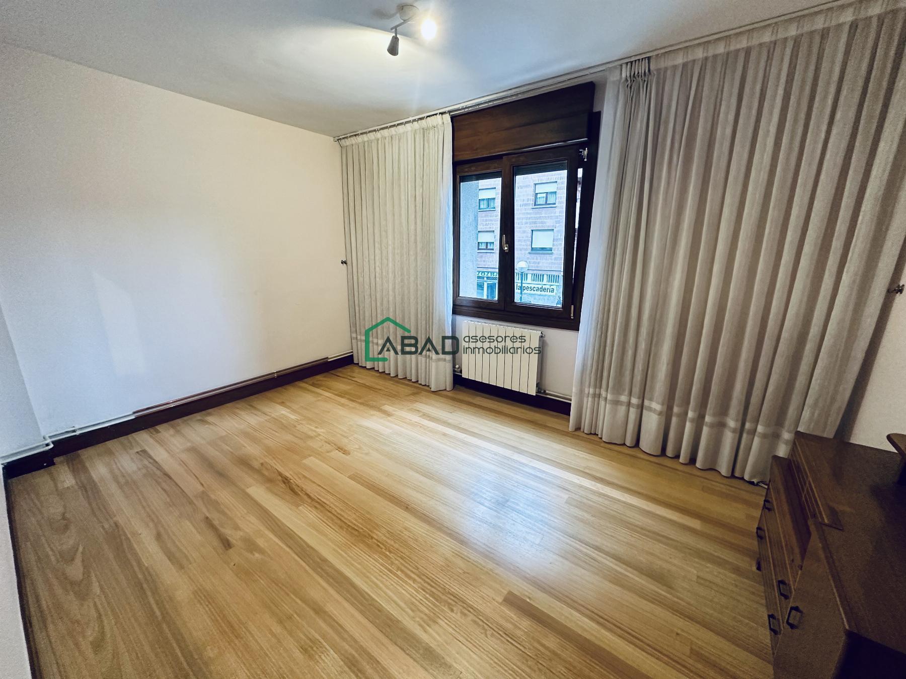 For sale of flat in Mungia