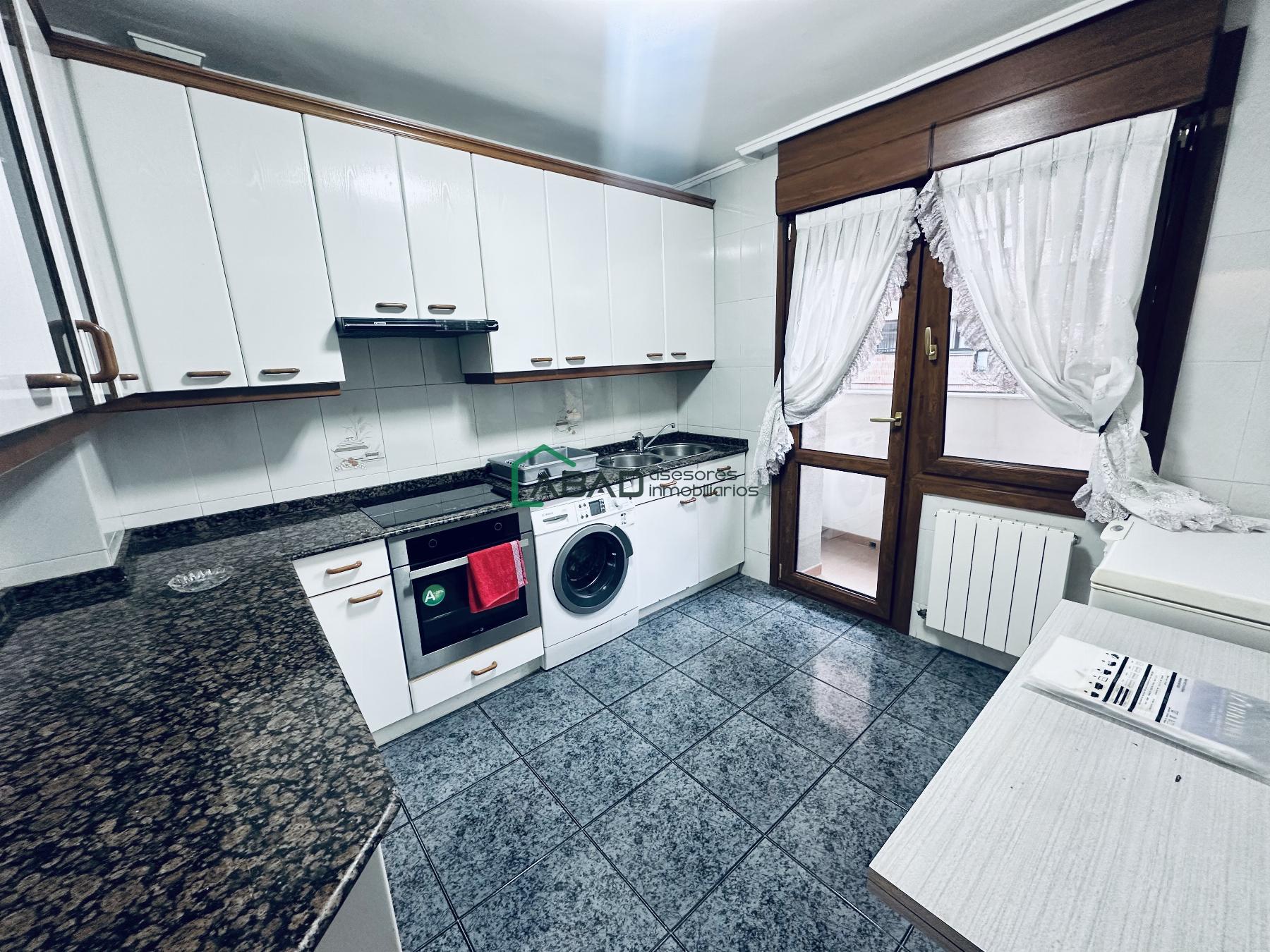 For sale of flat in Mungia