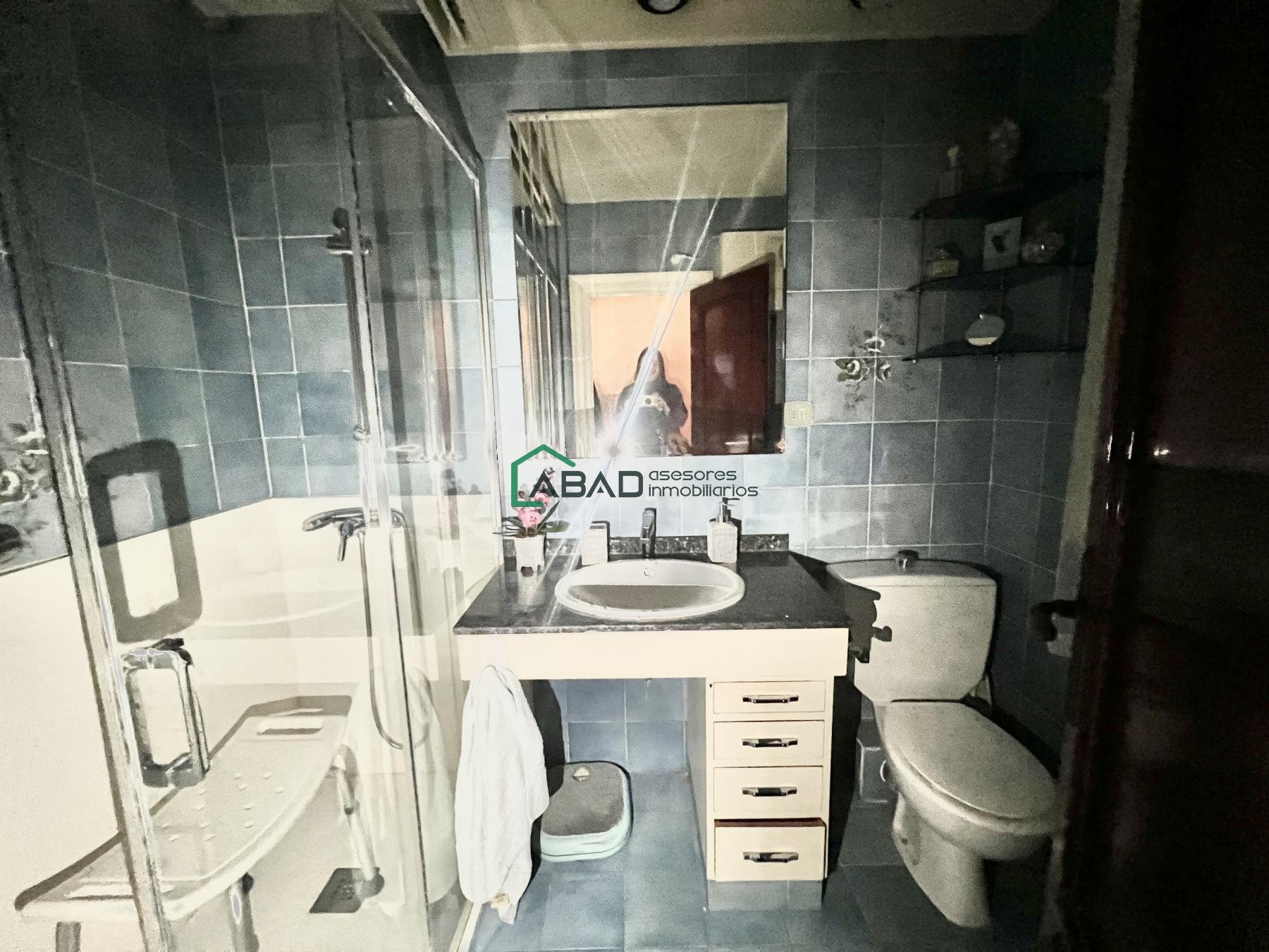 For sale of flat in Bilbao