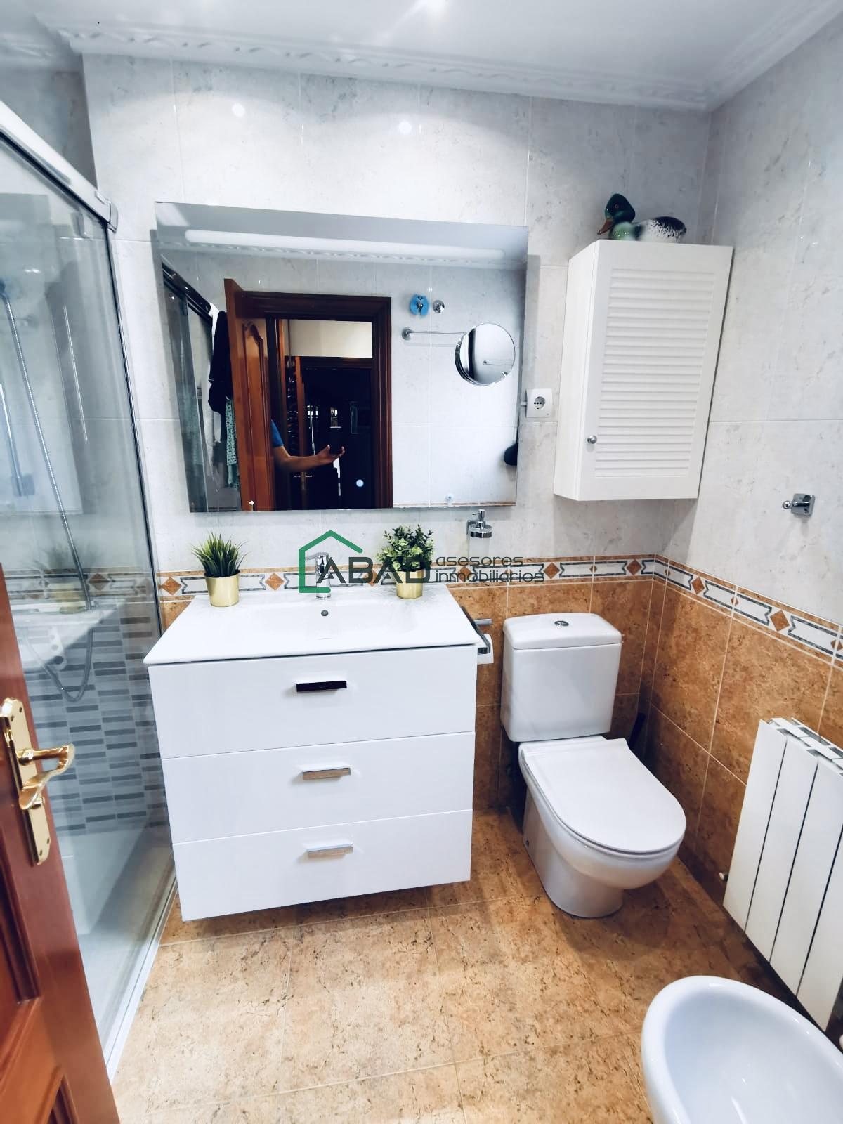 For sale of flat in Bilbao