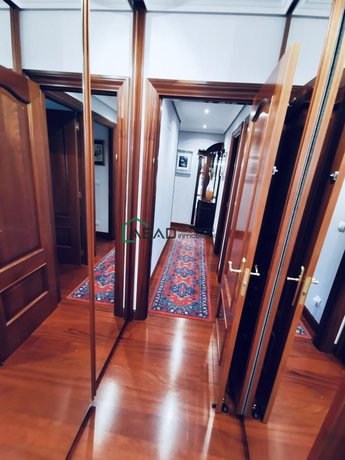 For sale of flat in Bilbao