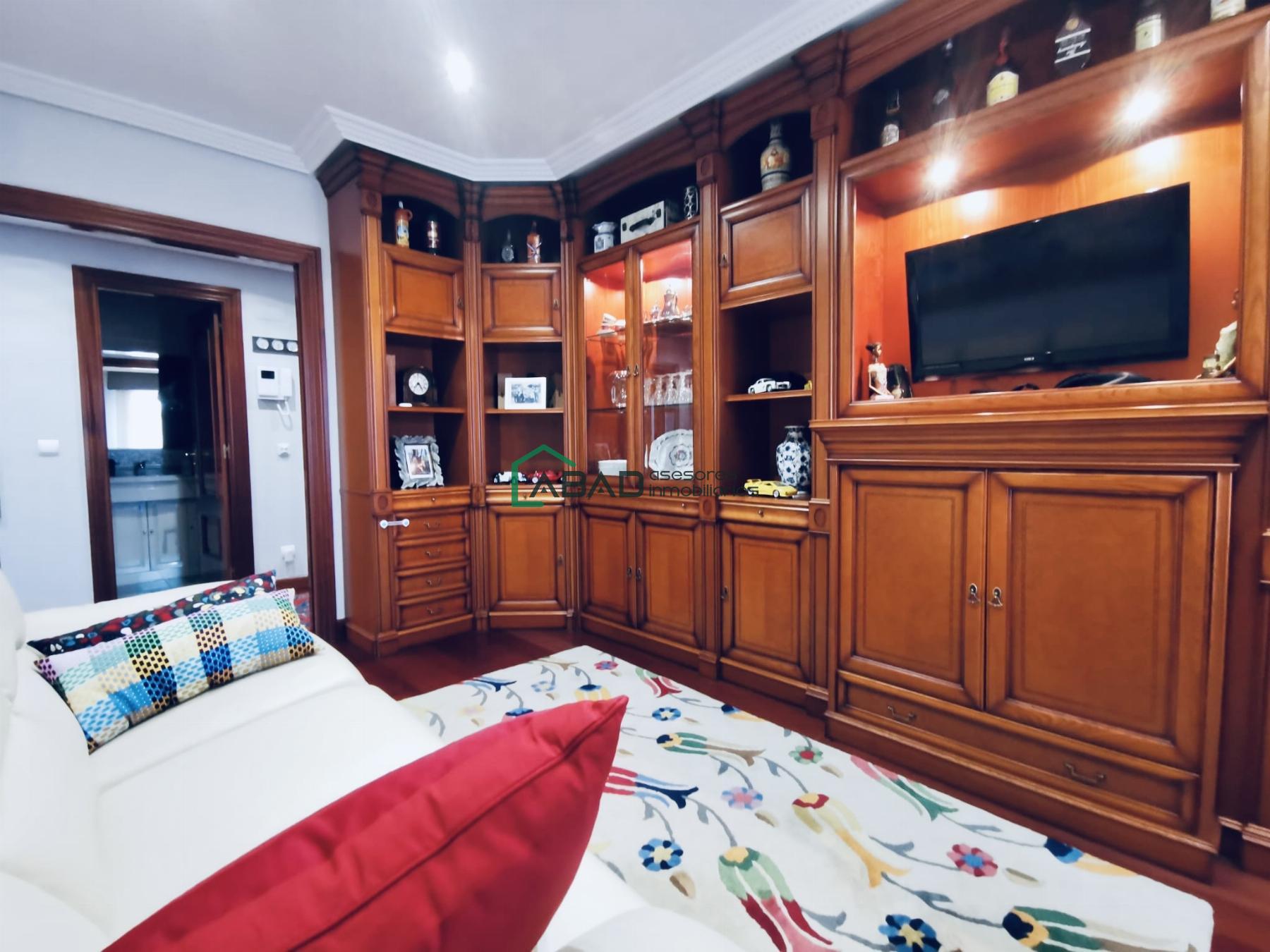 For sale of flat in Bilbao